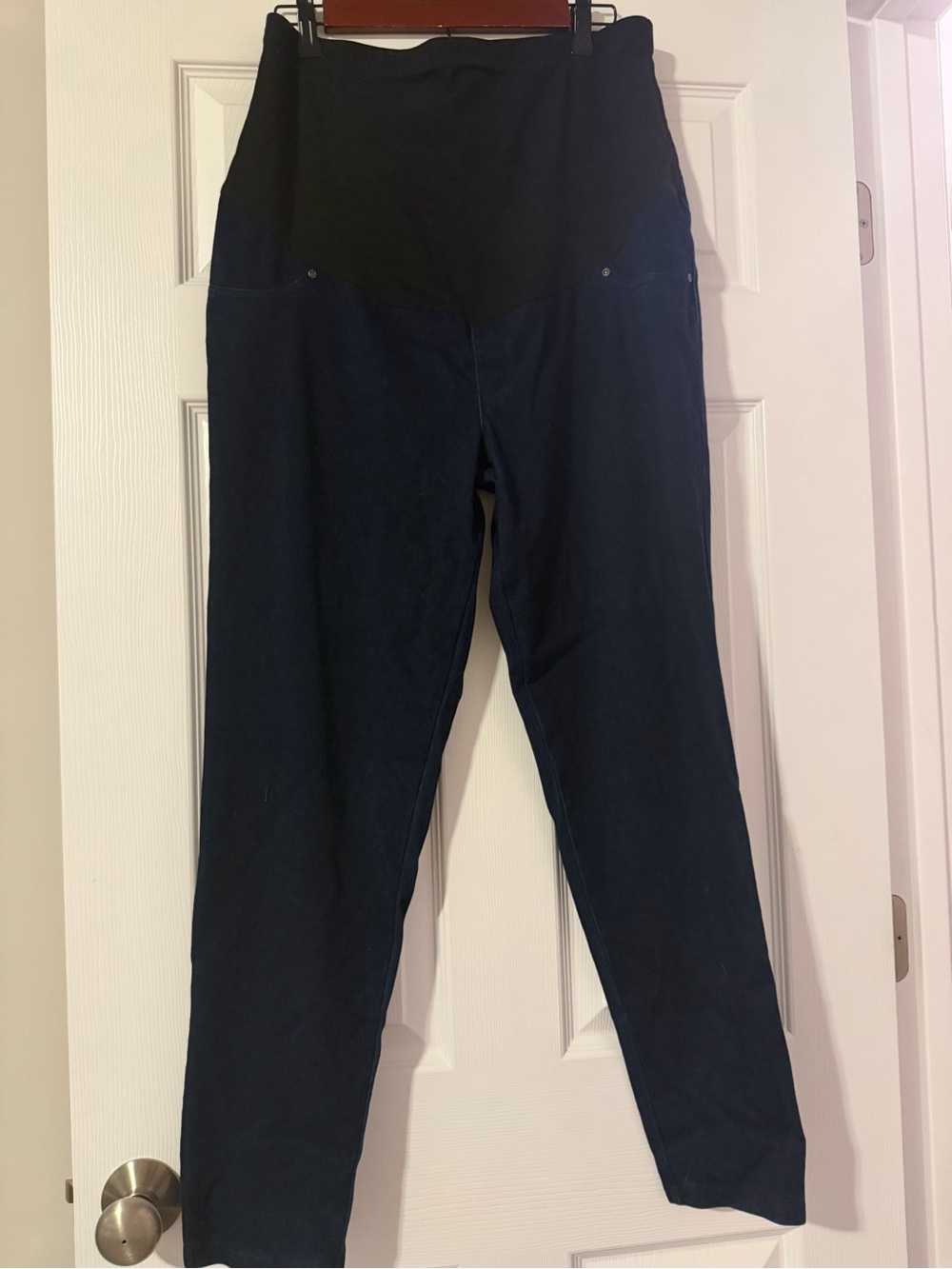 Time and Tru Maternity Jeggings large (12-14) black belly band